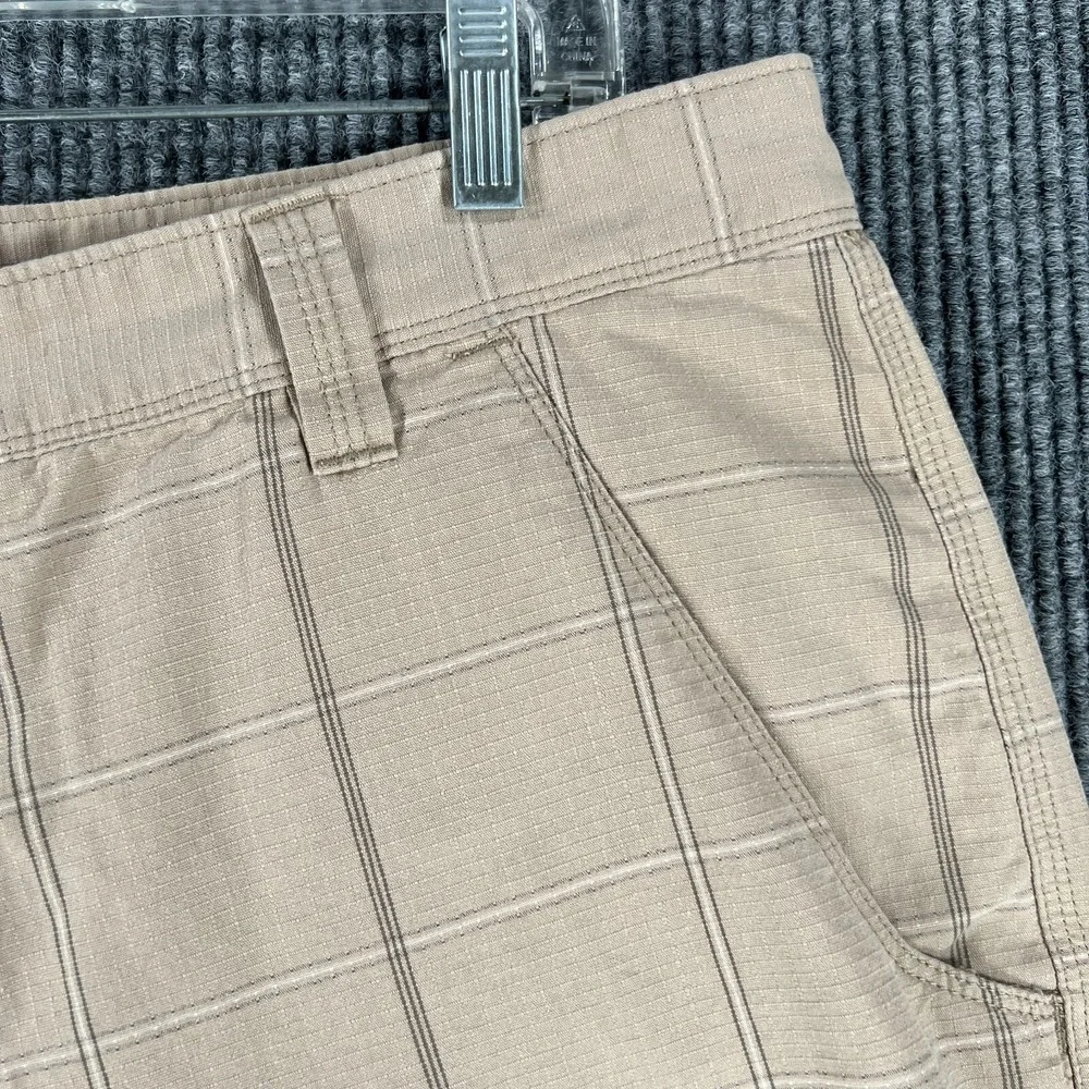 The North Face Shorts Mens Size 36